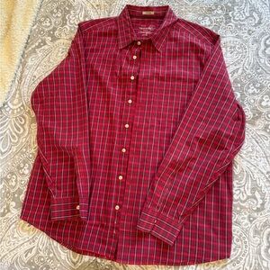 Old Navy Men's Red Plaid Button Down Shirt XL Fitted Christmas